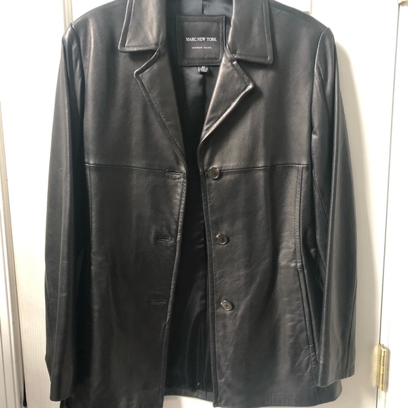 Marc New York by Andrew Marc - Picture 2 of 5